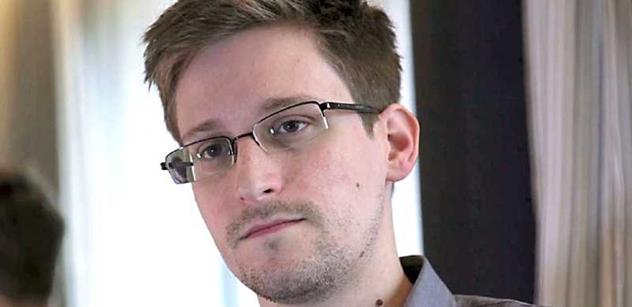 Pozor na kampaně proti ,,šíření nenávisti" na internetu, varuje Edward Snowden